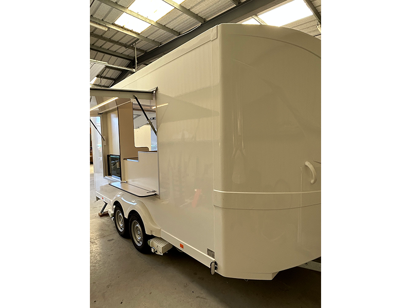 Food trailer Piadines