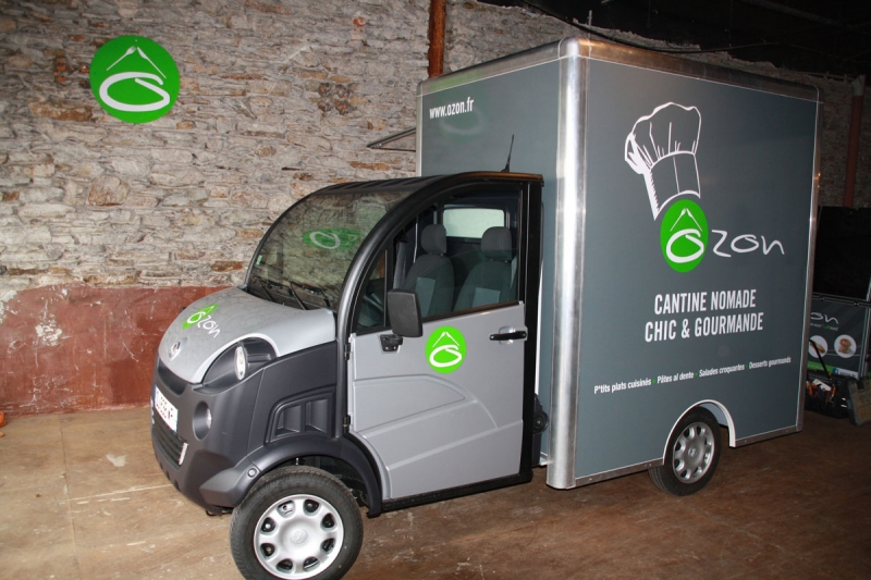 Mini-camion de livraison 