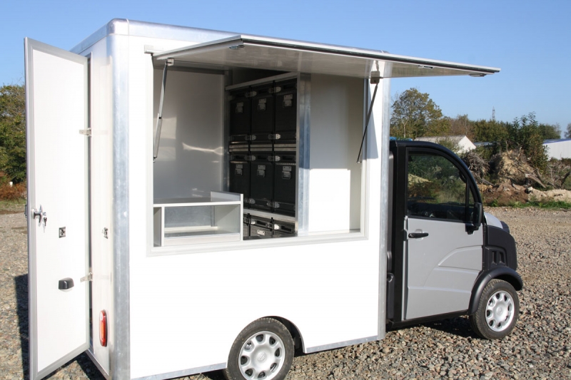 Mini-camion de livraison 