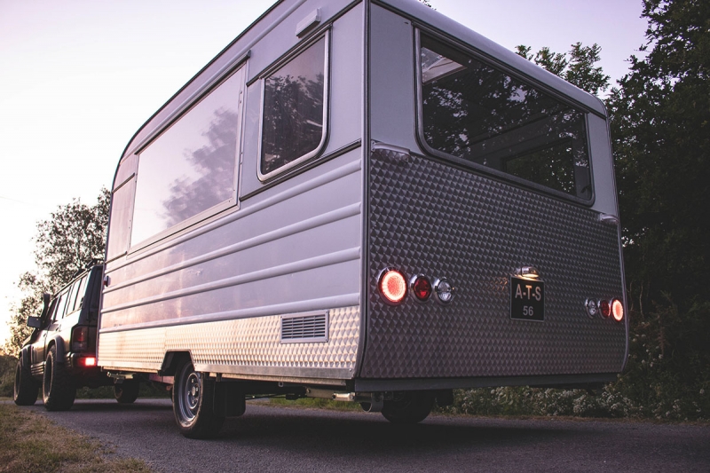 Caravane vintage bar et tapas