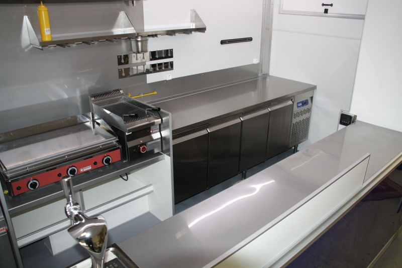 Aménagement camion burger 